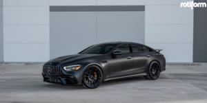  Mercedes-Benz GT63s AMG with Rotiform OZR